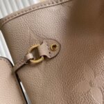 Louis Vuitton Neverfull MM Tourterelle Gray 31Cm M45686 - Image 6