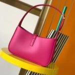 Saint Laurent Le 5 À 7 Hobo Bag In Smooth Pink 25Cm - Image 4