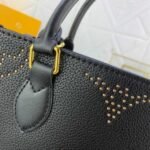 Louis Vuitton Onthego PM Black 25Cm M46733 - Image 6