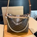 Louis Vuitton Multipass Bag Monogram Brown 27Cm M27825 - Image 4