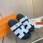 Hermes Chypre Sandal H Logo Silver Hardware White - Image 4
