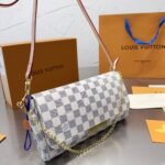 Louis Vuitton Favorite MM Damier Azur 26Cm - Image 2