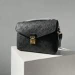 Louis Vuitton Pochette Métis Monogram Empreinte Black 25Cm M41487 - Image 3
