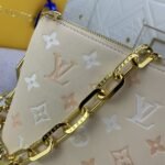 Louis Vuitton Bolso Coussin PM Cream 26Cm M22398 - Image 7