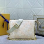 Louis Vuitton Bolso Coussin PM Cream 26Cm M22398 - Image 2