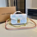 Louis Vuitton Pochette Métis East West Damier Light Blue 21Cm N40749 - Image 2