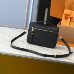 Louis Vuitton X Takashi Murakami Pochette Métis Bag Black 25Cm M41487 - Image 5