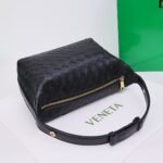 Bottega Veneta Mini Wallace-Black - Bag - Image 9