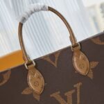 LOUIS VUITTON LV Monogram Canvas Onthego MM Long Strap - Bag - Image 10