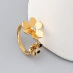 Van Cleef & Arpels Frivole Between the Finger ring, Yellow gold, diamonds - Image 2