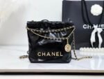 [TOP]CHANEL 22 MINI HANDBAG Shiny Calfskin & Gold-Tone Metal Black - Bag