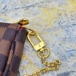 [TOP]Louis Vuitton Damier Ebene Mini Pochette Accessoires Handbag - Black - Image 5