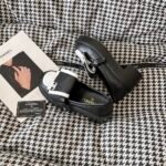 Chanel 25SS - Vintage Book Including Flip-Flop Sneakers-Black - Image 5