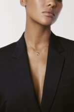 Chanel Extrait de Camélia necklace - Image 2