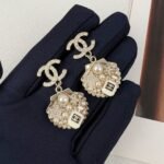 Chanel Clip-on Pendants Earrings - Image 5