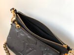 Louis Vuitton Multi Pochette Accessoires Crossbody Black Bag - Image 17