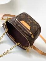 [TOP]LOUIS VUITTON LV Monogram Mini Bumbag Bag - Image 11