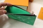 [TOP]Louis Vuitton Taigarama Green Coin & Business Card Holder Men's Wallet - Image 5