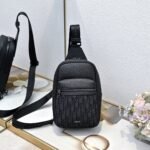 Dior Rider 2.0 Sling Bag Black Dior Oblique Jacquard - Image 2