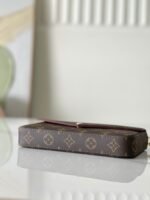 [TOP]Louis Vuitton LV Félicie Pochette Bag - Image 9