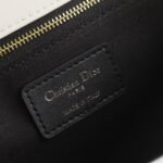 Dior 30 Montaigne Leather Shoulder Bag - Image 9