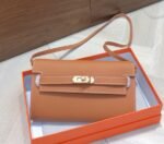 Hermes Kelly Wallet to Go Gold Hardware - Image 2