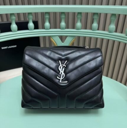 [TOP]SAINT LAURENT Loulou small quilted leather shoulder bag black - Bag