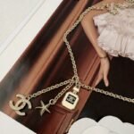 Chanel Starfish Perfume Pendant Necklace - Image 2