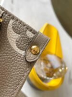 LOUIS VUITTON LV Monogram Canvas Onthego Bag - Image 12