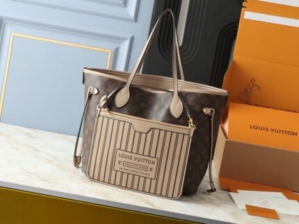 Louis Vuitton Neverfull Grey Medium Handbag - Bag