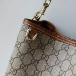 [TOP]Gucci GG Emblem bucket bag - Small - Image 11