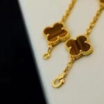 Van Cleef & Arpels Vintage Alhambra Bracelet, 5 motifs - Image 7