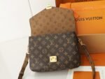 [TOP]Louis Vuitton Pochette Métis Handbag - Image 8