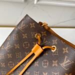 Louis Vuitton LV NeoNoe MM Bucket Bag - Image 6