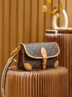 [TOP] Louis Vuitton LV Diane NM Handbag Monogram Canvas - Bag - Image 5