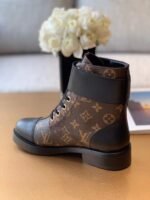 Louis Vuitton Wonderland Flat Ranger Monogram Material Black/Brown - Image 7