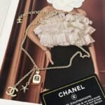 Chanel Starfish Perfume Pendant Necklace - Image 3