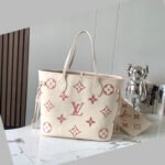 Louis Vuitton Neverfull MM Cream Leather White Medium Shopper Bag