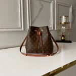 Louis Vuitton LV NeoNoe MM Bucket Bag - Image 6
