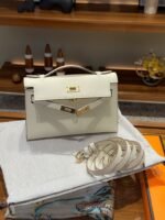 Hermes Kelly Mini 1st Kelly Pochette Generation Epsom Palm Leather-White - Image 4