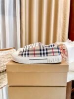 Burberry New Listing Temperament White Shoes - Classic Plaid Shoes - Image 3