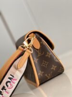 Louis Vuitton LV Diane Monogram Canvas - Bag - Image 9