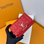 Louis Vuitton Capucines Compact Maxi Red Wallet ﻿ - Image 5