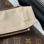 [TOP]Louis Vuitton LV Dopp kit toilet pouch - Image 8