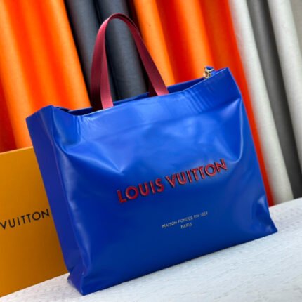 LOUIS VUITTON LV Bag Shopper Tote MM in Blue - Bag