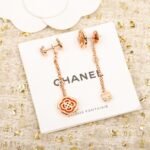 Chanel Extrait de Camélia transformable earrings - Image 3