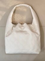 Chanel Maxi Hobo Bag Calfskin & Gold-Tone Metal - Light Beige - Image 7