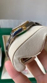 Rolex Datejust Rolex watch, Oystersteel, Yellow Gold, Classic Size - Image 6