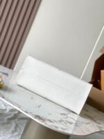 LOUIS VUITTON LV Monogram Canvas Onthego MM Light Purple - Bag - Image 3