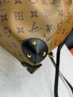 Louis Vuitton LV Noé Trunk PM Bucket - Bag - Image 10